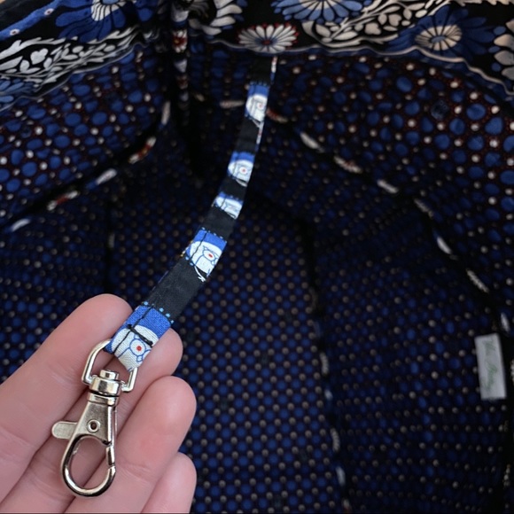 *SOLD*Vera Bradley Large Tote in Night Owl Pattern - Picture 6 of 6